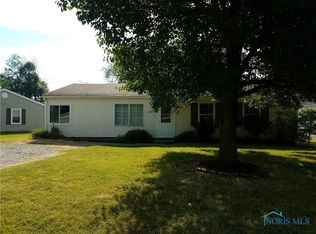 1217 Magnolia St, Defiance, OH 43512