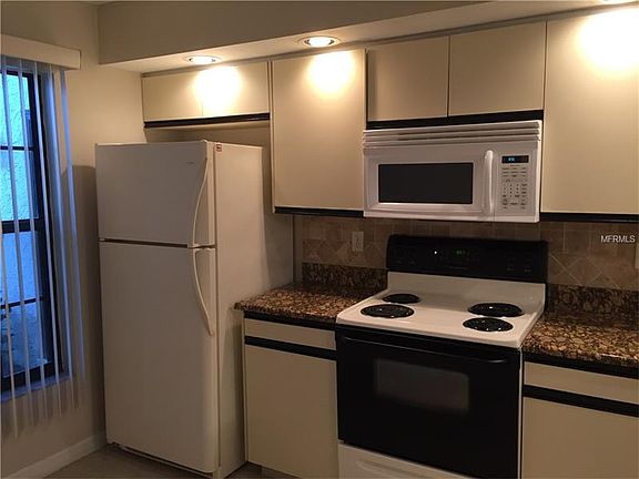 2nd image of 4755 Winslow Beacon