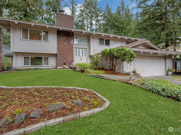 2810 NE Marie Place, Poulsbo, WA 98370