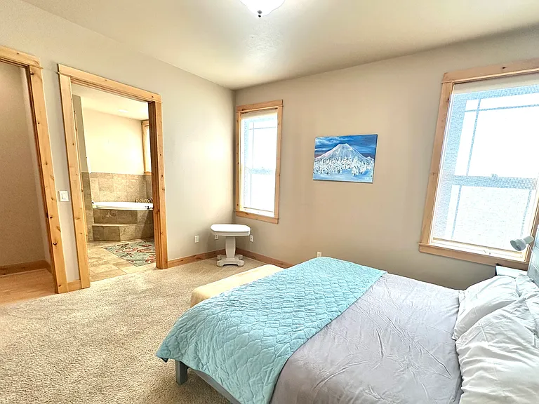 985 SW Vantage Point Way — Photo 10