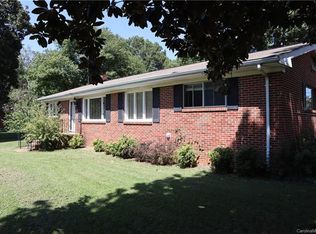 4408 Oak Dr, Charlotte, NC 28269