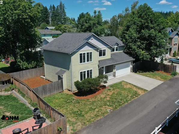 9609 NW 4th Ave, Vancouver, WA 98665
