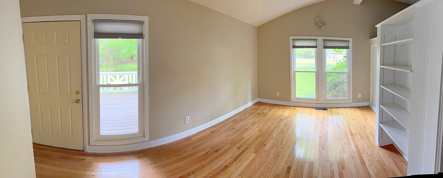 2 bed, 900 sqft, $1,500 — Photo 2