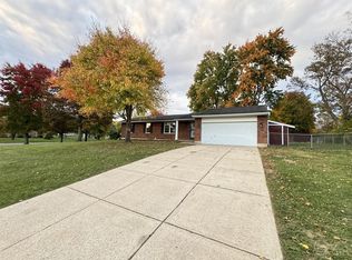 3831 Silax Dr, Hamilton, OH 45013