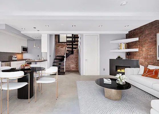 Rented by Compass | media 145