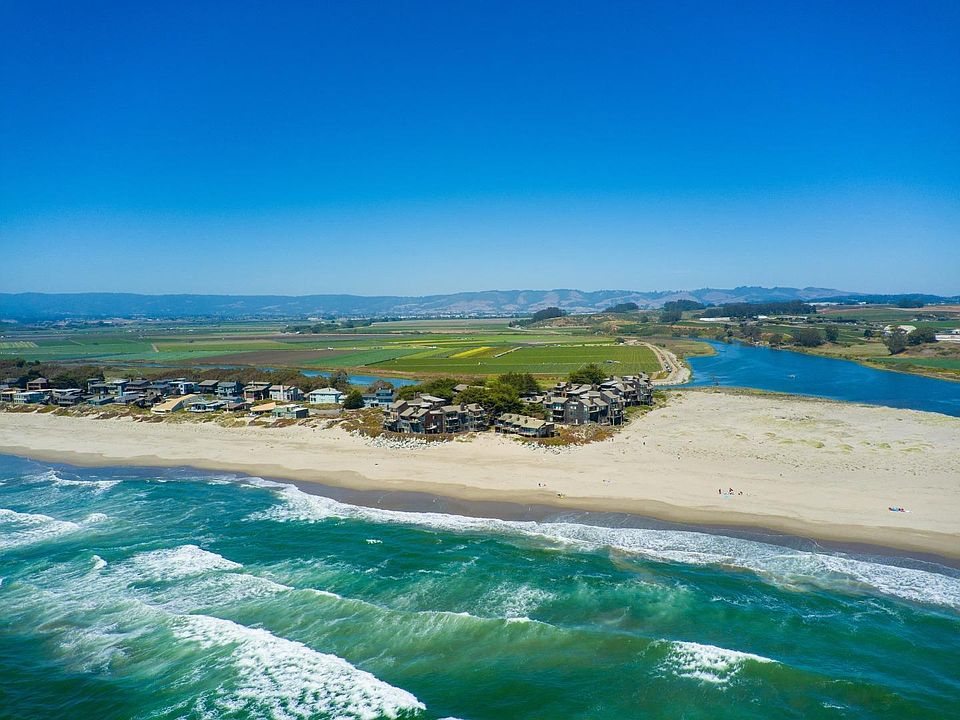 1st image of 50 Pelican Poin