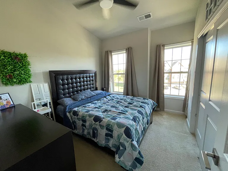 43184 Ashville Heights Sq — Photo 46