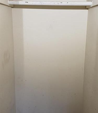 5th image of 4804 20th Pl N