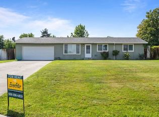 4911 Dove Ln, West Richland, WA 99353