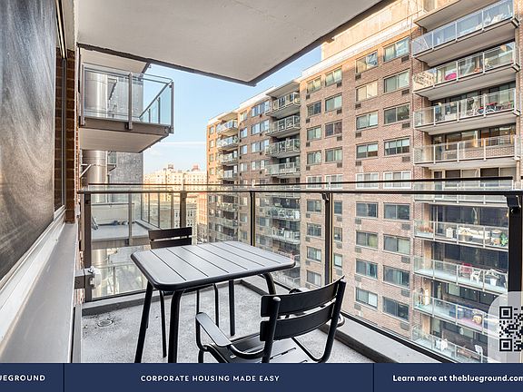 5th image of 135 W 96th St APT 10B