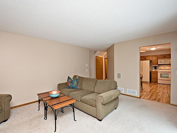 5th image of 1305 Fremont Ct