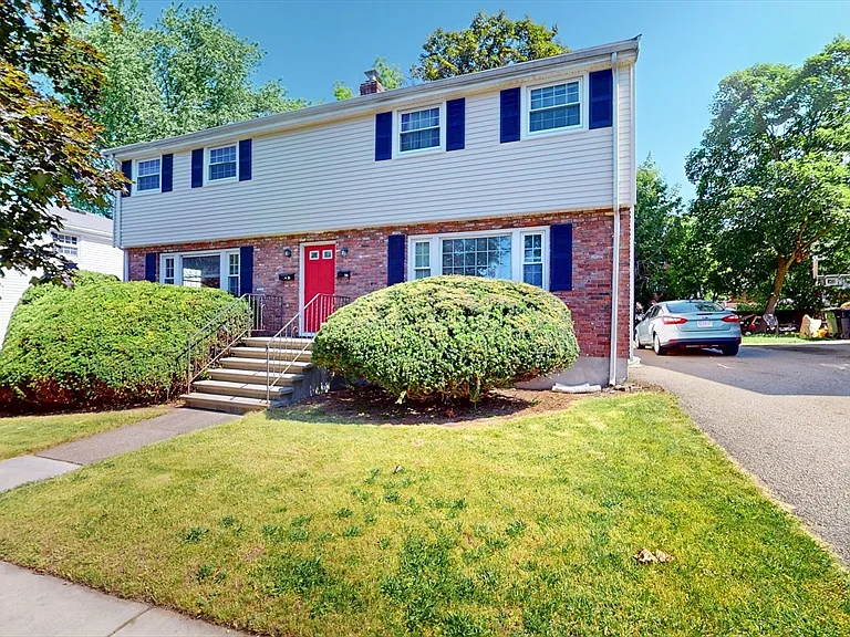 38 Nash St #38 — Photo 17