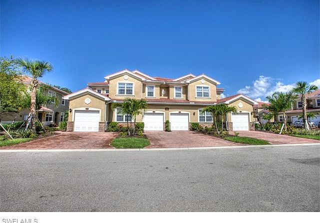 1st image of 8560 Oakshade Cir Unit 102