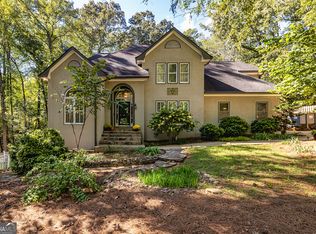 30 Navaho Ln, Sharpsburg, GA 30277