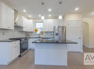 139 Battery Ave FLOOR 2, Brooklyn, NY 11209