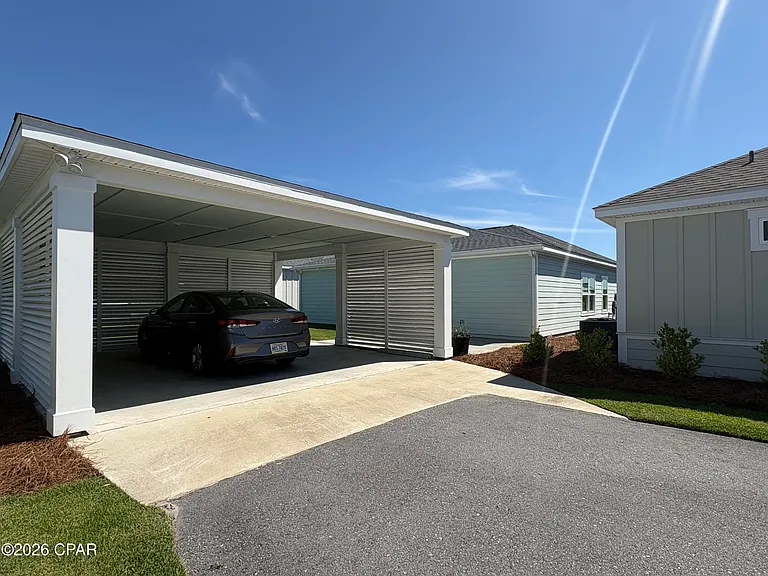 2413 Rushes Ave — Photo 20