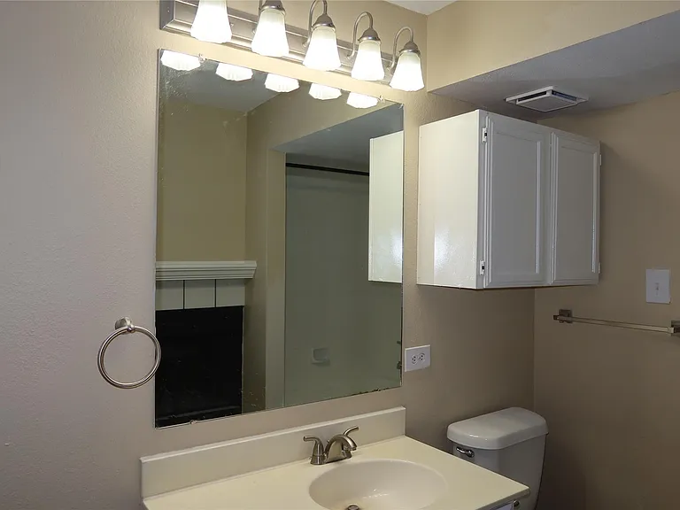 6804 N Capital Of Texas Hwy #101 — Photo 14