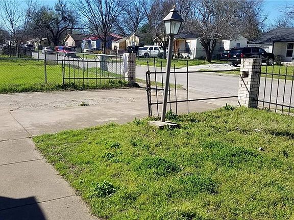 5th image of 3548 Pioneer St