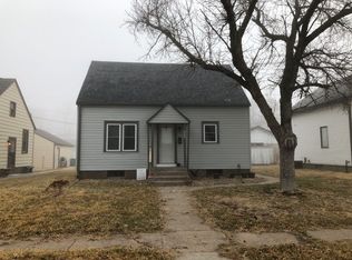 3620 18th St, Columbus, NE 68601