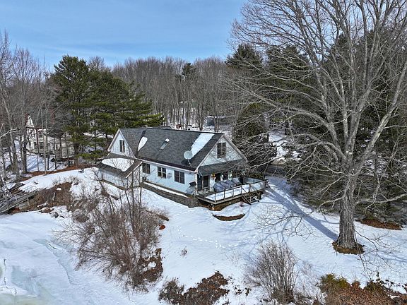 3rd image of 381 Cedar Grove Road