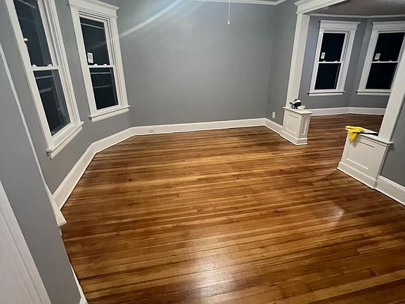 4th image of 103 Hansen Ave #103