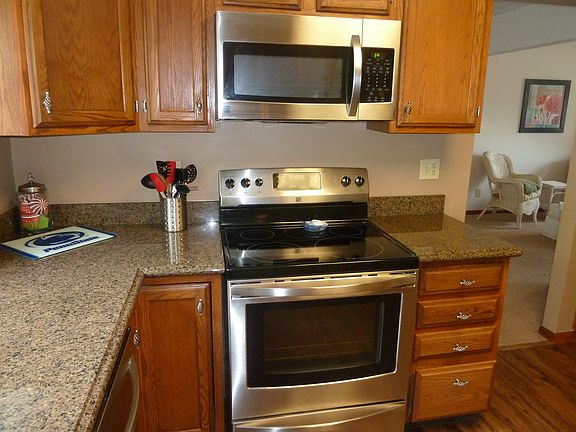 3rd image of 7251 Achill Dr