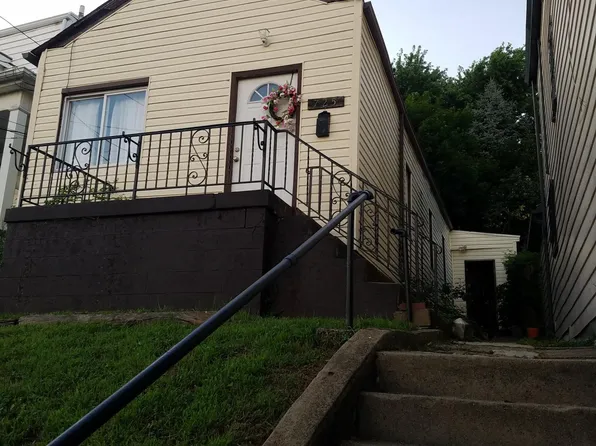 725 McLain St, Pittsburgh, PA 15210