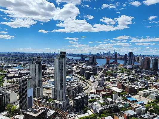 Rented by Apple Realty Group Corp | media 10