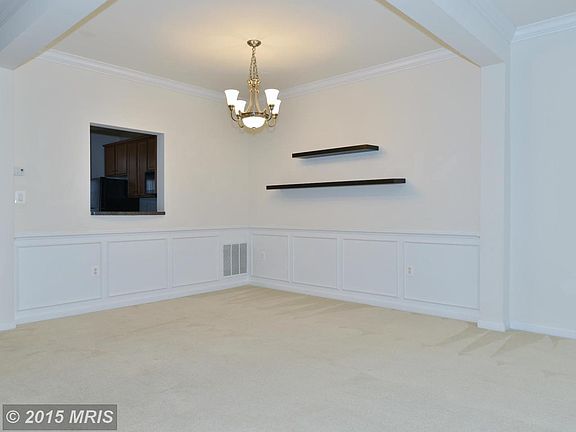 4th image of 8206 Gunston Commons Way