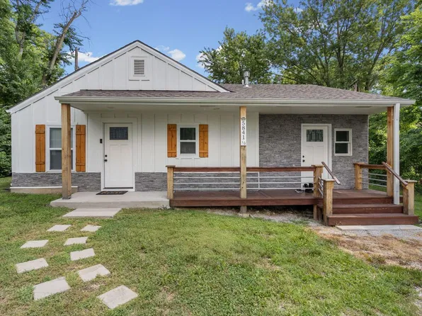 5841 NE Spokane Ave #1/2, Kansas City, MO 64119