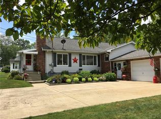650 Knapp Ave, Hermitage, PA 16148
