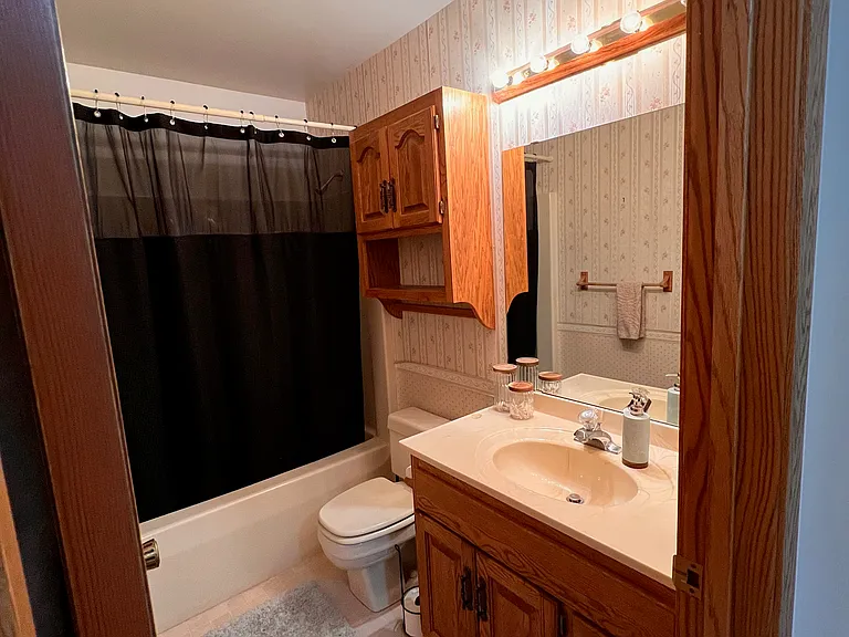 4045 Alberta Dr NE #1 — Photo 15