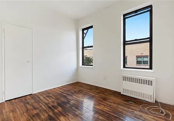 4th image of 223 E 3rd St APT 5D