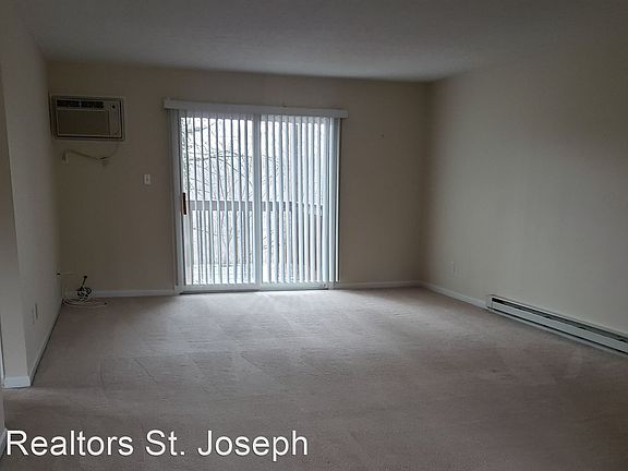 2nd image of 2000 N Us Highway 31 APT 3