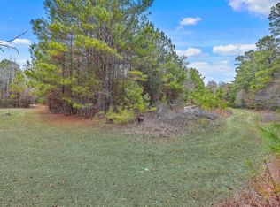 9470 Old State Rd, Holly Hill, SC 29059