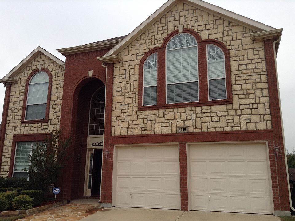 1st image of 2740 Maple Creek Dr