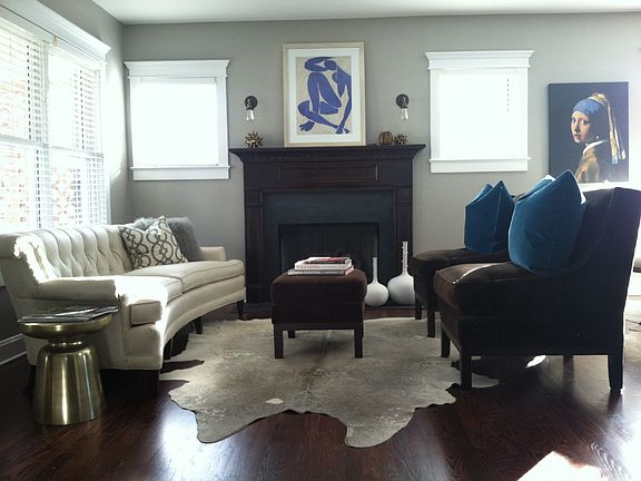 LR w/ fireplace
