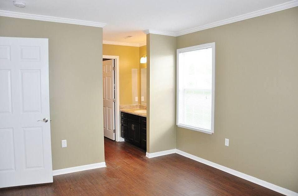 2nd image of 2913 Traditions Ct