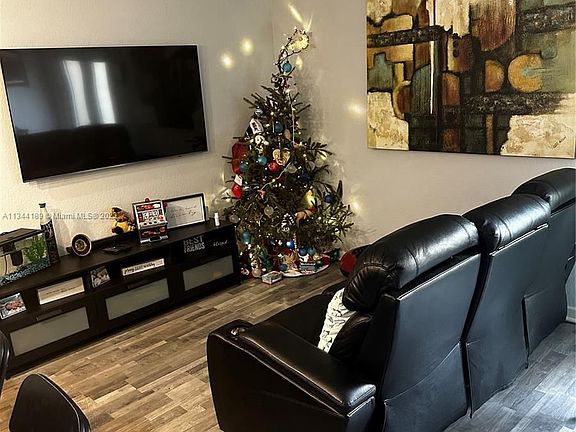 4th image of 3211 SE 6th St #3211