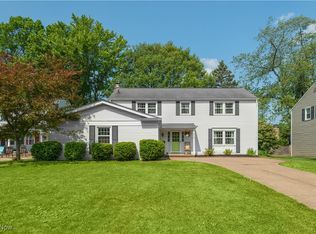 612 Revere Dr, Bay Village, OH
