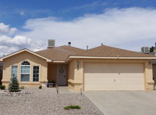 6309 Amberside Rd NW, Albuquerque, NM 87120