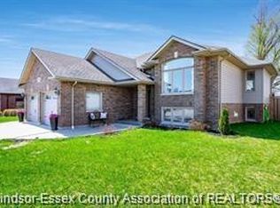 53 Antonio Ct, Leamington, ON N8H 5P8