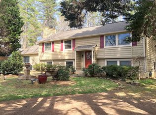 605 Sheringham Ct, Roswell, GA 30076