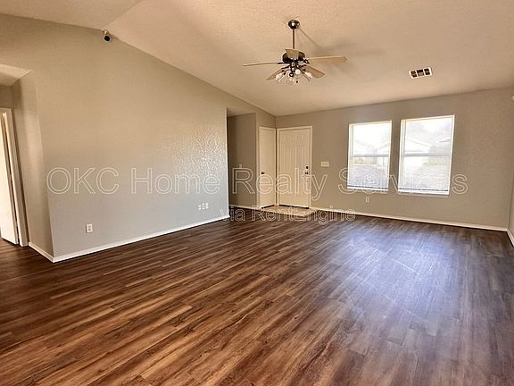 4th image of 5520 Bush Creek Way