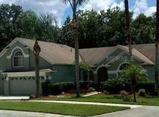 4621 River Overlook Dr, Valrico, FL 33596
