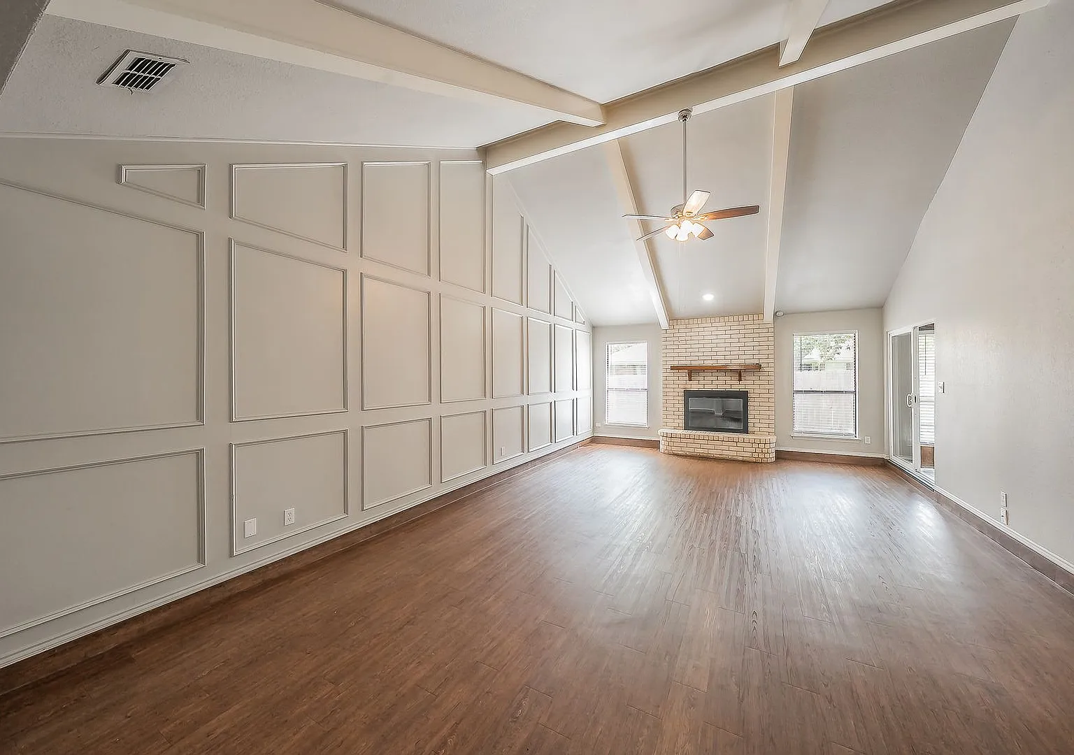 Excellent 3 bedroom 2 bath in Arlington — Photo 4