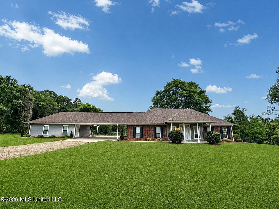 1st image of 302 C Stringer Rd