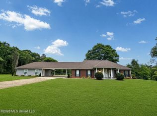 302 C Stringer Rd, Magee, MS 39111