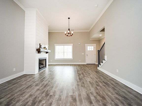 4th image of 172 Lauren Dr SE Lot 7C