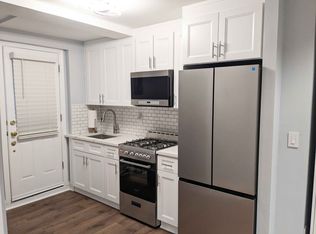 1413 Pelham Pkwy N #1R, Bronx, NY 10469